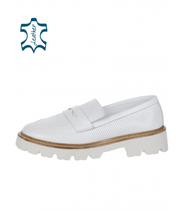 White perforated moccasins 141166