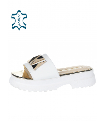 Sporty comfortable white flip-flops with decoration DSL2441