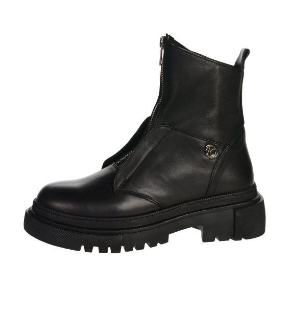 Black ankle boots with a zipper in the front DKO5007