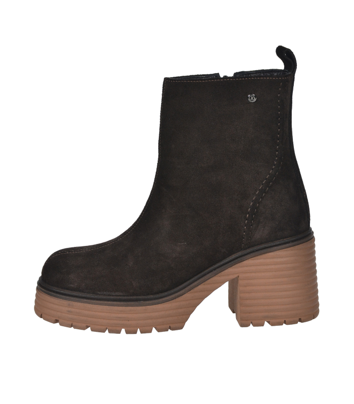 Brown brushed leather boots 10457