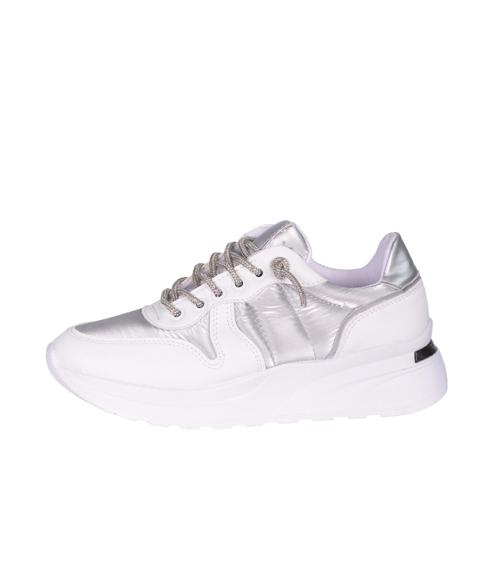 White sneakers with rhinestone laces 7685