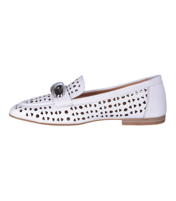 White perforated loafers with a silver ornament G064 00302 col 6012