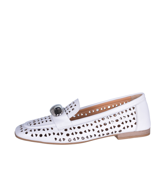 White perforated loafers with a silver ornament G064 00302 col 6012