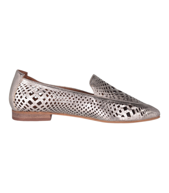 Gold perforated low shoes P291 901