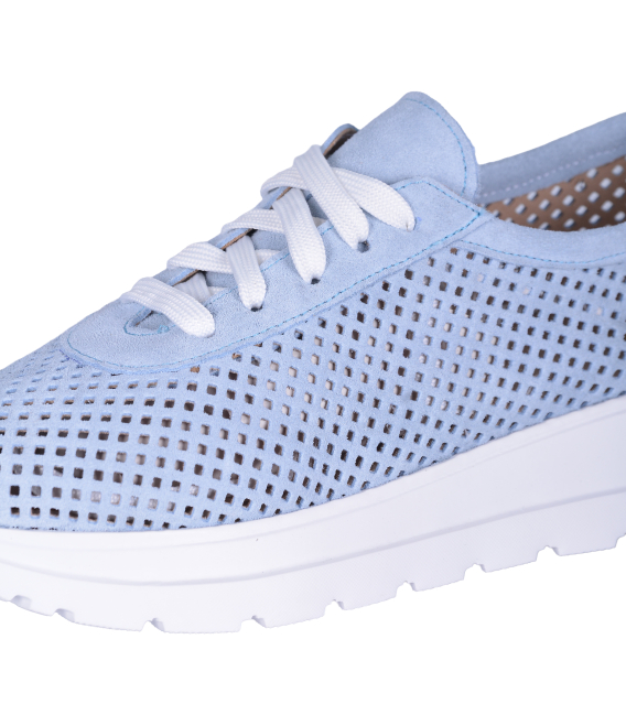 Blue perforated sneakers 2532