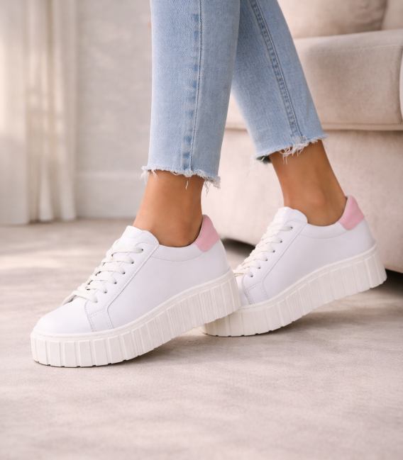 Discounted set of white sneakers with pink heel and ruffles on the tongue 8000+Sofia handbag