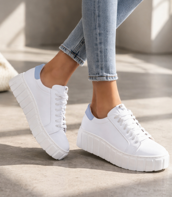 Discounted set of white sneakers with a blue heel and pleats on the tongue 8000+Hana handbag