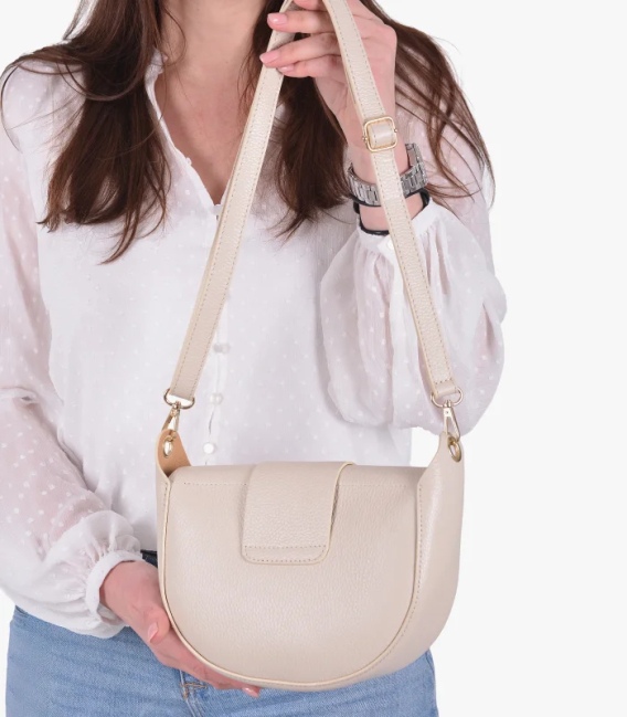 Discounted set beige perforated slip-on loafers DTE054+Sofia handbag