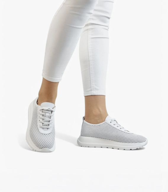 White perforated sneakers 101-2626