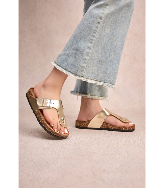  Women's sports gold flip-flops