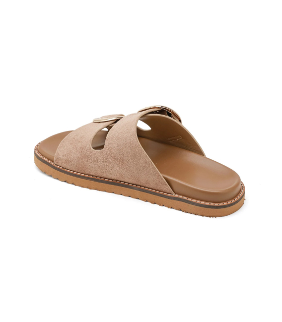 Women's brown slippers