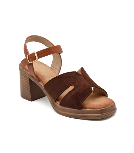 Women's brown sandals with a thick heel