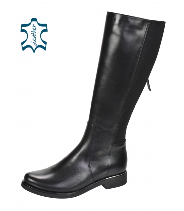 Black low simple leather boots with rubber 834