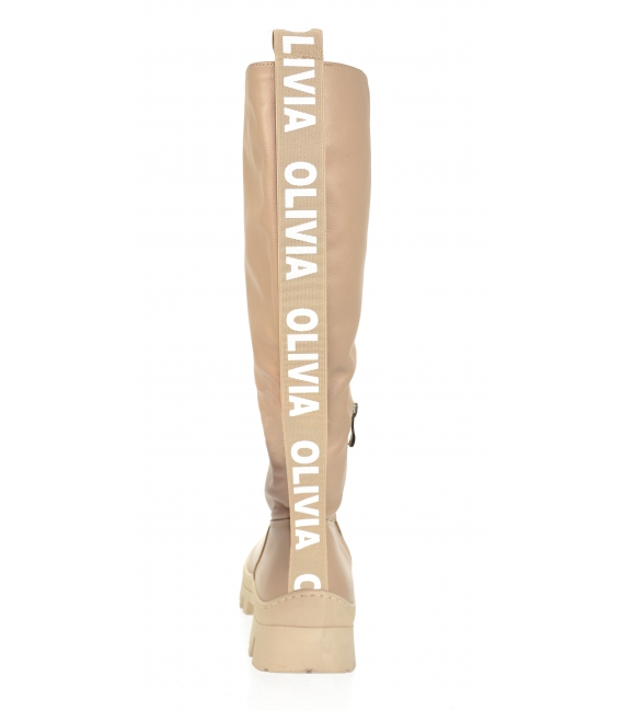 Beige simple boots with the inscription OLIVIA 9032 