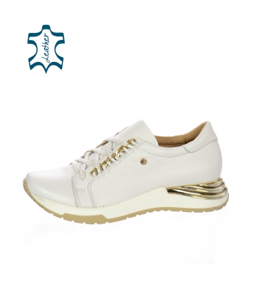 White leather sneakers with gold applications on the Flama sole DTE3500 