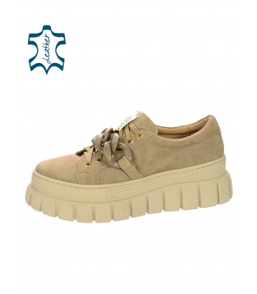 Dark beige sneakers made of brushed leather with intertwined decor and a gold band OLIVIA on the sole Zuma DTE3506