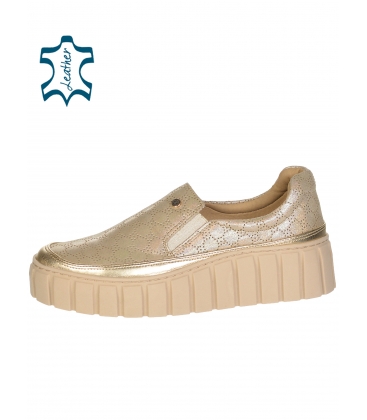 Gold slip-on sneakers with a delicate pattern on a beige rosella DTE3316 sole