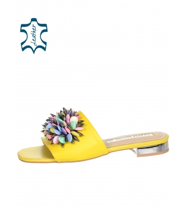 Yellow low-heeled shoes with colored decoration DSL2313