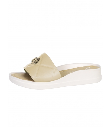 Beige slippers with a pattern on the sports sole with gold OL DSL2996