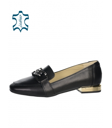 Black elegant low shoes with black decoration DBA2285