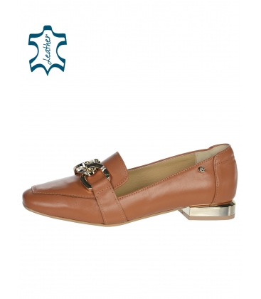 Brown elegant low shoes with gold decoration DBA2285
