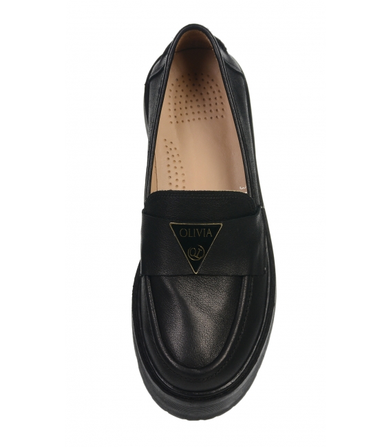 Black simple low shoes on the Amalfi sole DBA5100