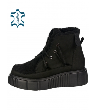 Black ankle boots made of brushed leather and fur K1663
