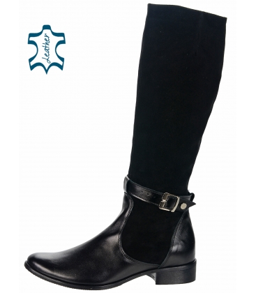 Black leather boots with buckle DCI963