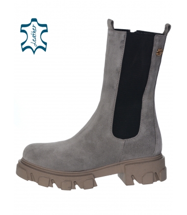  Gray insulated ankle boots with zipper made of brushed leather - 101-9940