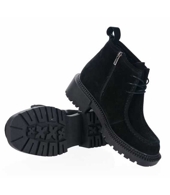 Black 5000 brushed leather lower ankle boots