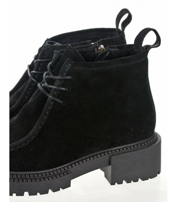 Black 5000 brushed leather lower ankle boots