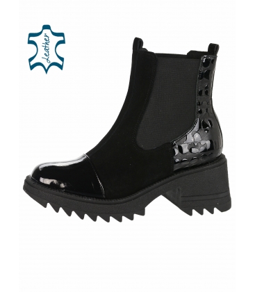 Black pattent leather chelsea boots with rubber DKO2180