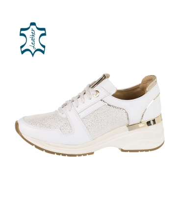 White and gold sparkling sneakers on the TAMIRA 7152 sole