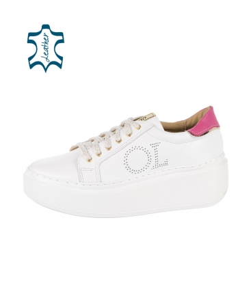 White sneakers with OL logo and pink element on the heel 7503