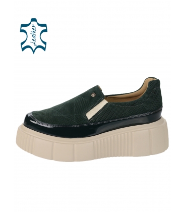 Green slip-on sneakers with a delicate pattern on a beige sole DTE3316