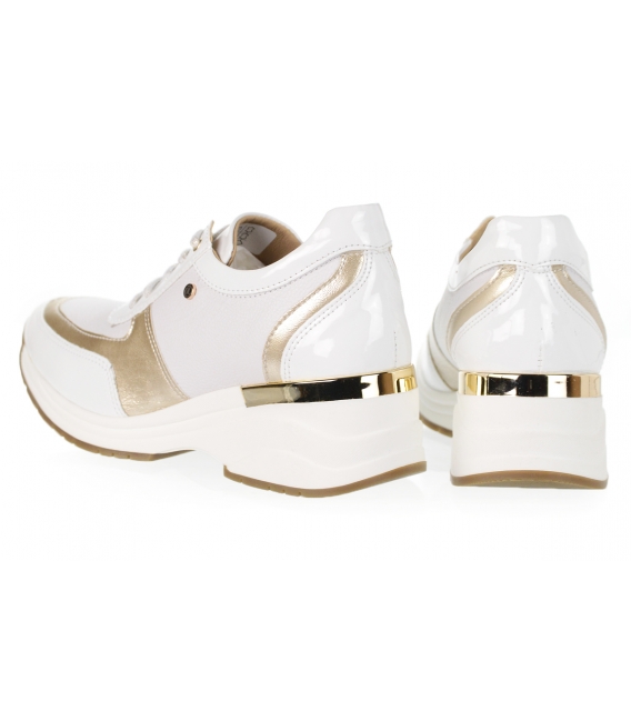 White sneakers with gold trim on the sole Tamira 3304