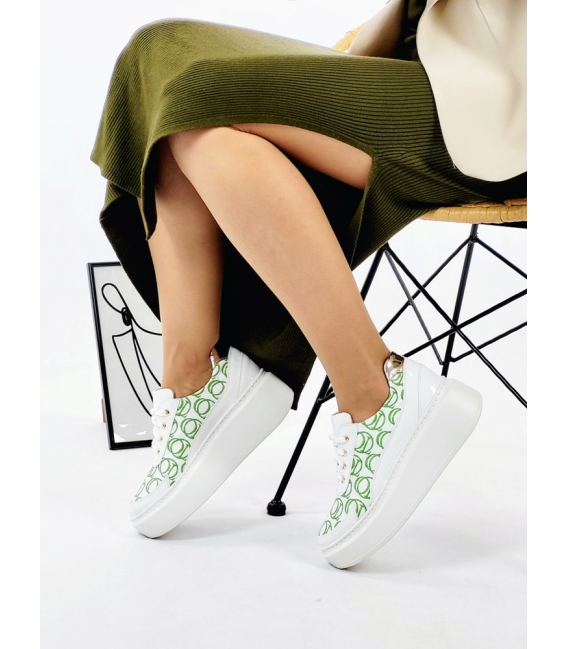 White comfortable sneakers with a green OL logo on the sole ML DBA2367