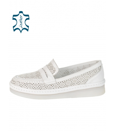White perforated comfortable shoes 017-101 white