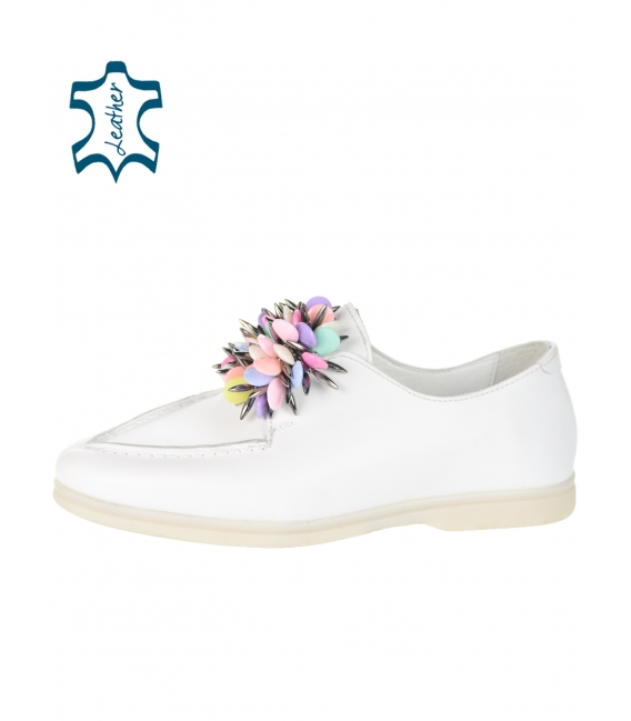 Playful white ankle boots with colorful decoration 2254