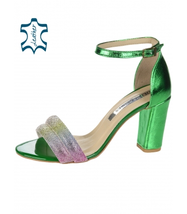 Green shiny sandals with strass front element DSA2373
