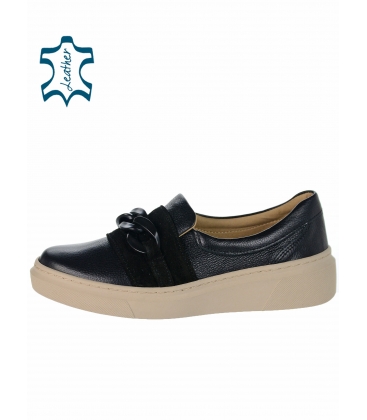 Black slip-on with black decoration on the sole gum 045