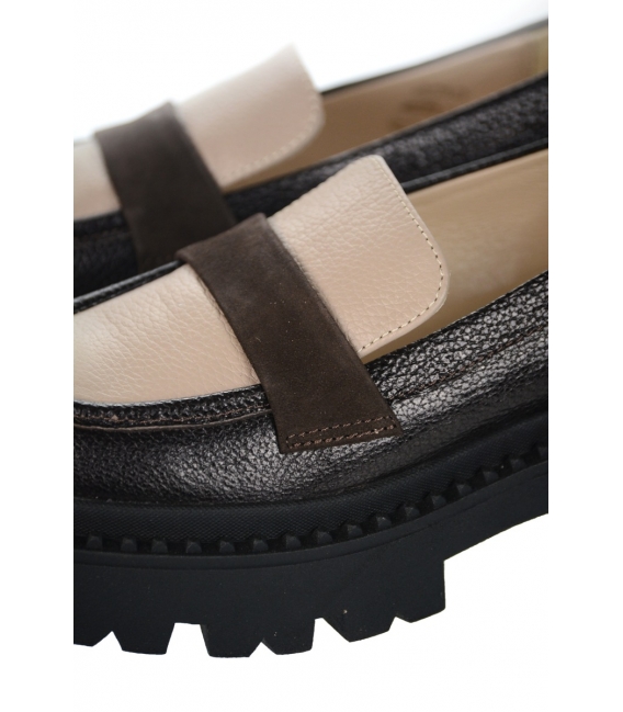 Black and beige comfortable shoes N967