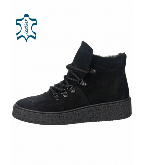 Black ankle insulated sneakers Z537S3