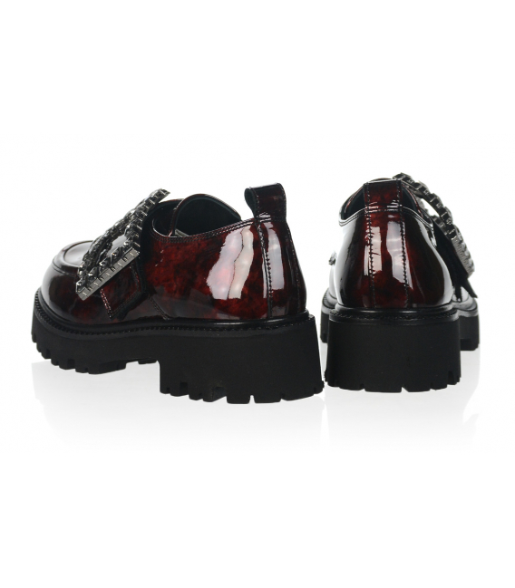Burgundy shiny shoes with decoration on the side 024-6833
