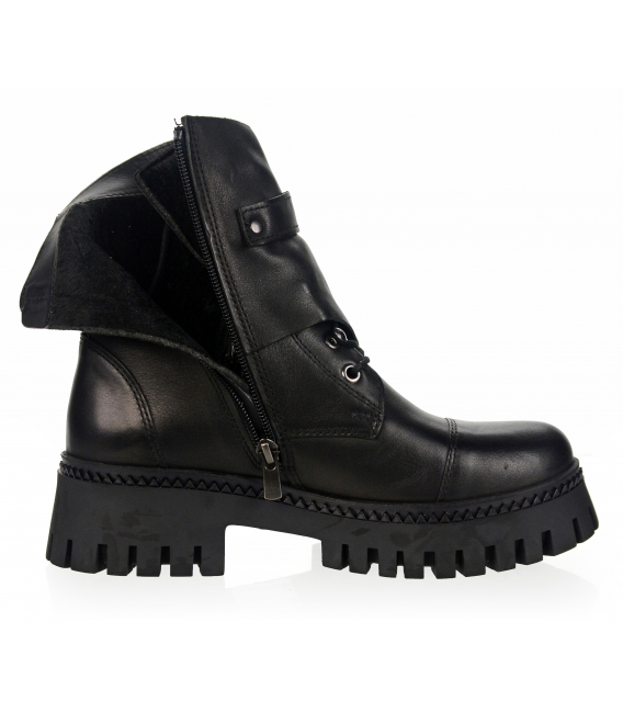 Black workers with overlay fastening 10348