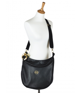 Stylish black handbag Melania